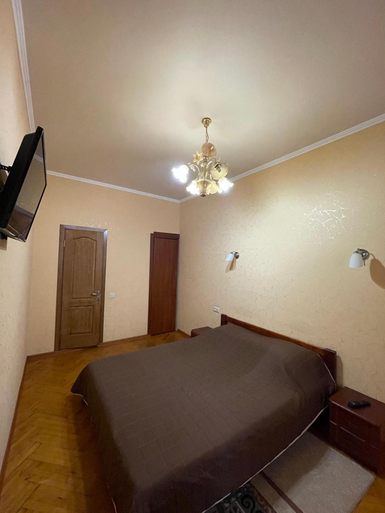 Затишні Номери В Самому Центрі Одеси Одесса Экстерьер фото